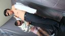 19歲的橄欖球DD穿著西裝被拘留。 精液大量釋放，用電動振動器進行愉悅按摩！ ！！