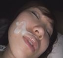 【個人撮影】眠っている女の子に顔射！たっぷりぶっかけ！