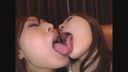 [女人用舌頭沾滿了面部唾液！ 】