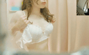 A girl with glasses that is full of sweet potatoes ...　　D Cup Beautiful Breasts My Shop's Fitting Room 326