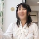 《熟女・ハメ撮り》35歳、真っ白でスベスベの美しい肌の熟女！若いチ○ポの激ピストンでビューッとハメ潮噴射！