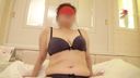 [Mature woman /] Chubby body mature woman with a husky voice! Let me go crazy by shaking not only F cup but also sagging belly meat!