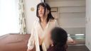 [Mature woman / vaginal shot] 35 years old, loli mature woman with a cute smile! Obscene sexual intercourse of a loli mature woman with children who in semen that reaches the depths of the vagina!