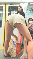 【ギャル】電車で見かけたセクシー黒ギャル