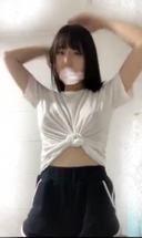 整潔乾淨的美麗女孩色情生活Lio