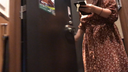 Personal shootJuly 2019 29-year-old chubby mature woman / masturbation that is not good at Necafe [There is a light mo]