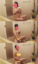 "Shinori ○ & ○ Higashi ○ Ho" Yuri unfolds in the bath at the training camp / Masturbation hiding next to seniors !? (uncut)