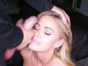 【Club】Blonde celebrity beauty who is raw POV by a macho big man and faces a [Video]