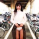 予備校に通う美少女。野外露出にイキ狂いセックス。人生初のハメ撮り。＊限定10本