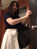 【Business Trip Mens】From Nakameguro Enjoy the of an unfamiliar slender beauty big breasts Menes miss who is working for the first time.　Even if you are not good at massage, ecchi is good.　Personal Photography Bishoujo JD