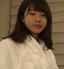 Super recommended beauty gathering!! The are beautiful and wet! Terumi, a cute job hunting student 18 years old, is a secret from her favorite boyfriend, NTR ecchi!