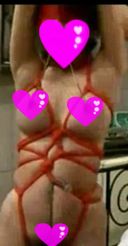 Soft SM Perverted who are panting while being tied up and poked by vibrators and meat sticks in meat urns