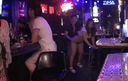 【Shibuya Gal】Tequila drinking is spreading the video of a pari pi gal who started crackling at the club without any customers!