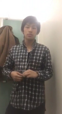 [Geki Yaba ㊙ 視頻]我有一個慶應義塾大學的學生在學校廁所裡自慰。