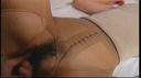[무수정] 날씬한 유부녀와 NTR POV 촬영. 강간 섹스에서 스타킹을 찢고 작은 가슴에 부카케
