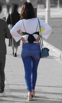 vol306 - tight denim pants with tight-fitting hip line