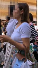 [Beauty of the city _No.1] Clothed big breasts side breasts