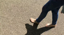 【Completely barefoot】I walked barefoot in the park! part2