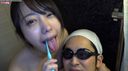 (7) Yayoi Mizuki-chan and a large amount of slippery saliva Tsubabero play in the bathroom!