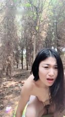 It is an exhibitionist work in which a perverted amateur couple whose instincts have outweighed reason and enjoy outdoor sex openly as if they have completely returned to wildness in the mountains!