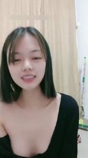 Are you really human? Earthling? A Taiwanese goddess who can feel a foreign charm that makes you want to ask a question exposes her naked and shows off her legs 180 degrees.