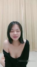 Are you really human? Earthling? A Taiwanese goddess who can feel a foreign charm that makes you want to ask a question exposes her naked and shows off her legs 180 degrees.