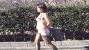 [Outdoor exposure] Dohentai married woman in underwear! Naked outdoor exposure walk! !!