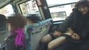 【야외 노출】버스에서 자위하는 규격 외의 도헨타이 아내! 서점에서도 노출되어 위험! !