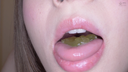 【Tongue Bello】Popular actress Mari Rika Chan's gummy licking, chewing & masturbation!