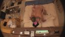 [Hidden camera] 3 consecutive orgasmic love hotel SEX of too sensitive unequaled OL
