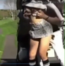 【Caution】A sexual entertainment golf video for an important customer of a famous bank beautiful female bank is leaked! !! Tee shot while inserting the shaft! !! ( * '艸')