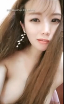 [Uncensored] It's insanely cute, but for some reason a beautiful woman with a little sauce pie climaxes with nipple stiffness & electric masturbation www ( * '艸')