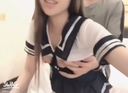 【】出眾的風格！ 制服女孩的三人行遊戲與奇聞趣事♡剃光和串串性從上和下！ ！！