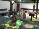 裸體團體瑜伽學校！ ④