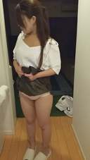 【Individual】Breaks into the new house of a newlywed woman with big breasts who tried to step on it and makes her suck another person's stick.