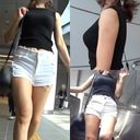 [Ketsuero sister's city walk] Excited by super beautiful butt shorts ☆ Big ass mania convinced proficient hips!