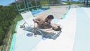 【Outdoor exposure】Exhibitionist sex by the hotel pool! I'm definitely being watched by other customers! Seriously!!