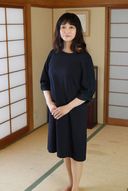 綺麗なおばさんは好きですか?【奇跡のAV出演】恥じらい還暦セックス　品良く乱れる初撮り熟女15人4時間BEST