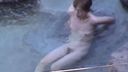 【窺視】成熟女人露天浴池30