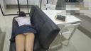 [Uncensored] ★ ☆ Overseas amateur shooting leak ☆ ★ Vietnamese beauty who masturbates with her stuck to the four corners of the desk!