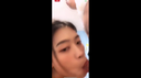 [Uncensored] Personal shooting on the vertical screen of smartphone, live distribution of Chinese couple leaked. Cute idol class girl spreads her and accepts his. Plenty of realism of POV, and the moans gradually become more erotic.