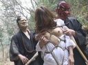 一個業餘熟女在僻靜的山寺被強行打破的令人震驚的視頻被洩露了！ ！！ 零件（4）