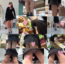 [Raw bread of a beautiful woman in the style of Hirose Ali 〇chan〇〇 shooting. The whitening tight buttocks are the best ~ ~ Purple panties can be seen in full with an adhesive low angle.