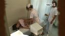一個非常有價值的視頻集合，一位活躍的婦科醫生用幾個隱藏的攝像頭拍攝他自己的醫生騷擾第 29 部分