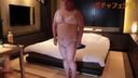 [Personal shooting] Chubby snack worker 37 years old Plump but sorry for small breasts! Enjoy it with a naughty body