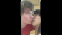 [個人拍攝]女大學生亞由美（21）愛接吻的女人！ 馬背大量射精