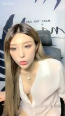 【라이브 채팅】섹시한 중국 아이돌의 둥근 보이는 자위!!