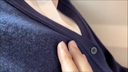 Pranks on the chest of a commuter office lady wearing a cardigan!