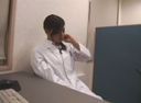 A completely covert video of a trainee who sells his body to get a job at a hospital!　　　　　4 people　