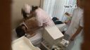 어떤 현역 산부인과 의사가 여러 대의 숨겨진 카메라로 자신의 의사 괴롭힘을 촬영하는 매우 귀중한 비디오 모음 파트 27